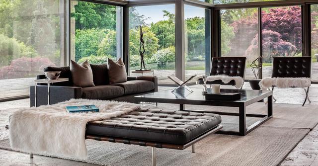 The interior of the Vinoly house, which was constructed for an art collector.Photographer: Daniel Milstein Photography