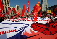 Miles de personas protestan en Moscú contra impopular reforma de pensiones