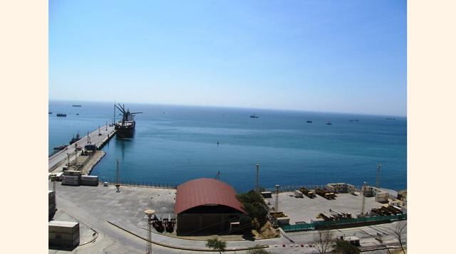 2012: Puerto de Paita antes de las obras de modernización.