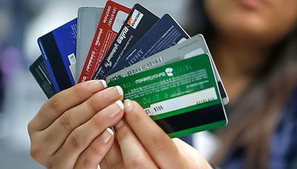 24 de enero del 2012. Hace 10 años. Lanzarán tarjetas de crédito con línea de S/. 300.