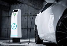 Se abaratarán los autos eléctricos pese al costo de baterías