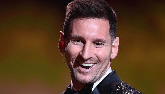 Lionel Messi no descartó su llegada a la MLS. Aquí reacciona después de recibir el premio Ballon d'Or durante la ceremonia de premiación del Ballon d'Or 2021 de France Football en el Theatre du Chatelet de París el 29 de noviembre de 2021 (Foto: Franck Fife / AFP)