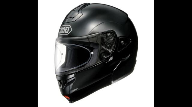 Casco de motociclista Shoei Multitec en multifibra. Precio: S/1,150 en Yamaha Motor Perú. (Foto: Yamaha)