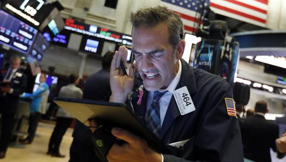 Wall Street suspendió la operativa apenas abrió este lunes. (Foto: AP)