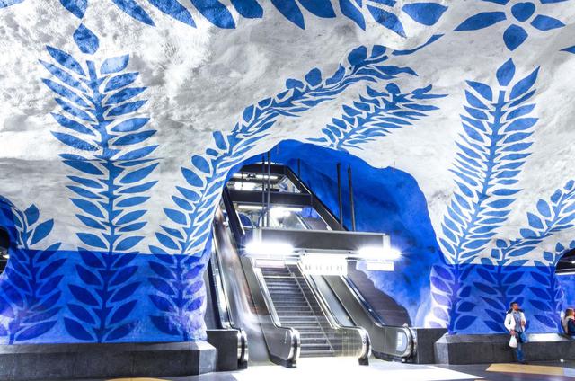 FOTO 4 | ESTACIÓN T-CENTRALEN
La T-Centralen es la única estación del metro de Estocolmo en la que todas las líneas se encuentran.