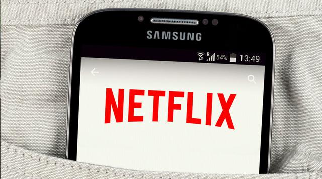 Reed Hastings, CEO de Netflix, considera que el aumento de tarifa de Netflix la responsable de esta caída en sus suscripciones. “Estamos confiados en que podemos revertir esta situación. A la gente no le gustan los aumentos de precio, pero esto nos permit