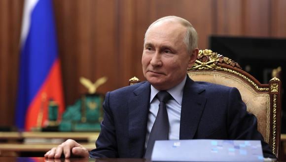 El presidente de Ucrania, Volodímir Zelenski, prohibió por decreto negociar con Rusia, mientras Putin siga al frente del Kremlin. (Foto: EFE)