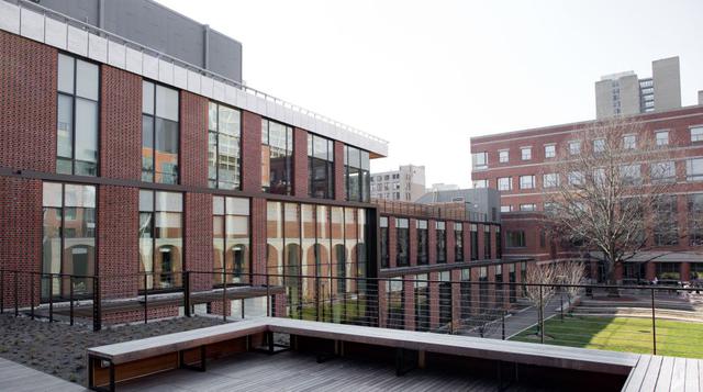 12. Universidad de Pennsylvania. El 97% de sus egresados obtiene un empleo después de nueve meses de terminar la carrera.