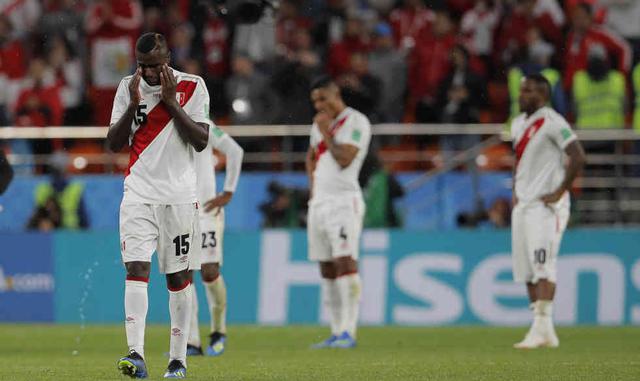 "No hay nada para reprochar a los muchachos", dijo el técnico de Perú, el argentino Ricardo Gareca. (Foto: AP)