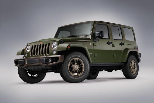 18. 75TH ANNIVERSARY WRANGLER (2016). Presentado recientemente a modo de homenaje para celebrar los tres cuartos de siglo de Jeep. Esta nueva versión de edición limitada presenta detalles interiores y exteriores únicos, que rememoran el estilo de vida Jee