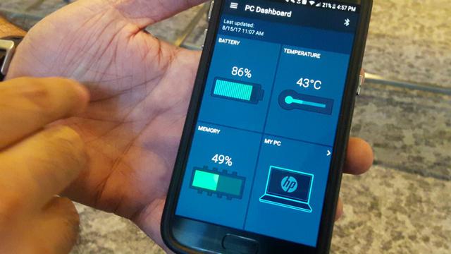 La distancia para que el sistema detecte la lejanía de un usuario puede ser configurado desde 30 centímetros, hasta 2 metros. Luego de ello, la conexión continúa por Bluetooth y por internet Wifi. También detecta la temperatura, la memoria, el movimiento 