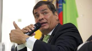 Ecuador firma contrato con china Andes Petroleum para bloques en sur del país
