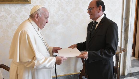 El canciller César Landa  se reunión con el  papa Francisco. (Foto: Cancillería Peruana)