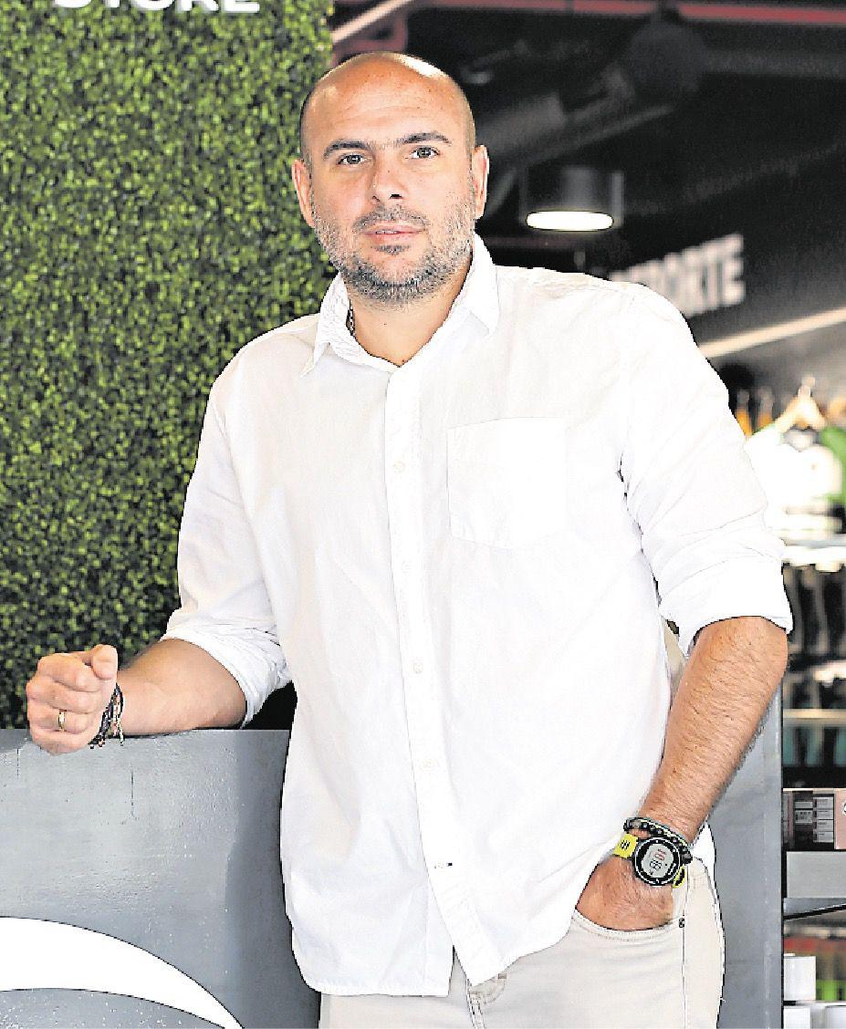 Country manager de Oxford Peru, Oswaldo Asa.