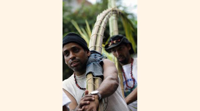 En Venezuela, los palmeros fueron los encargados de ir a la montaña de Warairarepano, en Caracas para tener listas las palmas en el Domingo de Ramos.