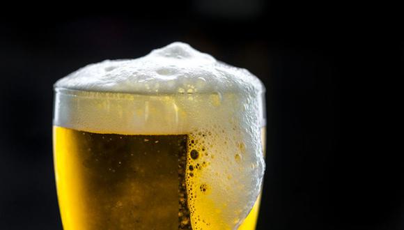 Las ventas de cerveza en Estados Unidos aumentaron 34% la tercera semana de marzo, según datos de Nielsen. (Foto: Freepik)