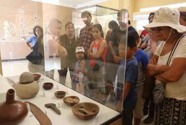 Recreación familiar: Las mejores opciones para disfrutar en familia son los Clubes Zonales, los cuales además de estar llenos de actividades divertidas como paseo a caballo, mini granjas, losas deportivas, juegos para grandes y pequeños; tienen precios bastante accesibles.