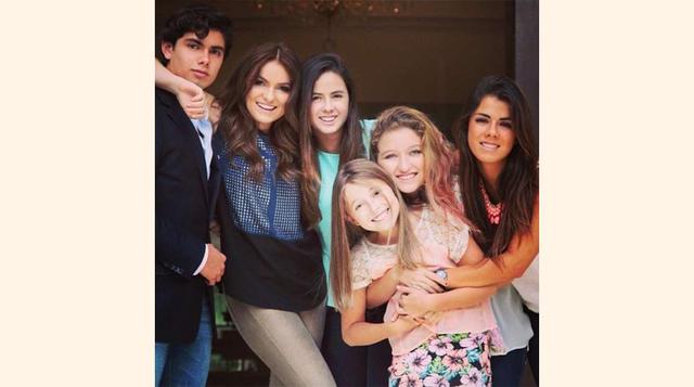 Regina Castro, a menor de la familia Peña-Rivera tiene 11 años y, como lo han hecho los otros descendiente de la pareja presidencial de México, estudia en uno de los colegios más excluivos del país: el Colegio Miraflores.(foto:Getty Images).