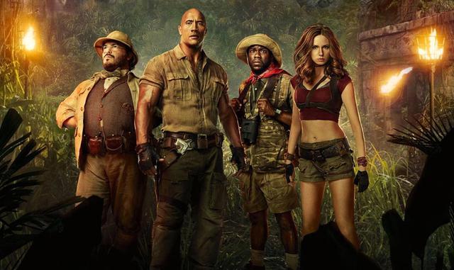 FOTO 4 | 12. "Jumanji: En la selva", protagonizada por  Dwayne Johnson, Jack Black, Kevin Hart, Karen Gillan y Nick Jonas se ubicó en la sétima posición. El filme, en el que cuatro compañeros de instituto son absorbidos por un videojuego que les transporta a la peligrosa jungla de Jumanji, reportó US$ 4.5 millones en taquilla el fin de semana.