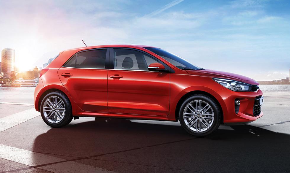 FOTO 1 | Auto pequeño: Kia Rio. Este vehículo es un sedán y uno de los más accesibles de la firma coreana.