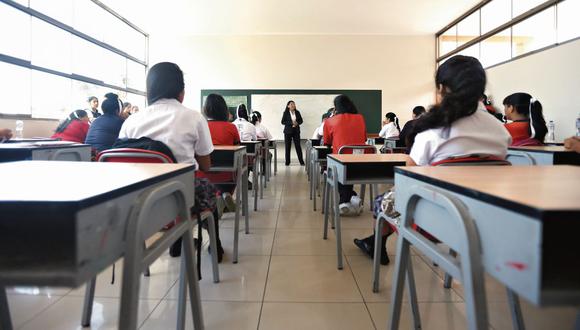 El presidente Martín Vizcarra destacó el esfuerzo de los profesores que sí capacitan y aprueban las evaluaciones. (TROME)