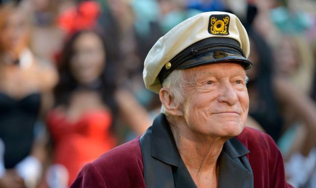 FOTO 4 | “Bueno, si no hubiéramos tenido a los hermanos Wright, seguiría habiendo aviones. Si no hubiera habido un Edison, seguiría habiendo luces eléctricas. Y si no hubiera habido un Hugh Hefner, seguiríamos teniendo sexo. Pero quizá no lo disfrutaríamo