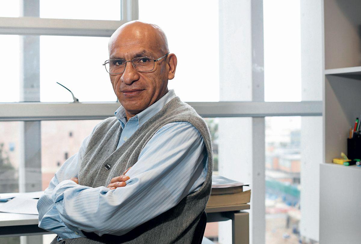 Situación actual. “Estamos frente a un ‘terremoto de grado 8’ en el país”, dijo Mendoza. (Foto: Rolly Reyna /GEC)