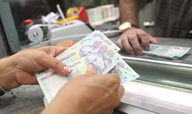 Mantén siempre un buen récord de pagos y buen historial financiero, de esa manera, ganaras credibilidad en los bancos y tus prestamos tendrán mejores condiciones.