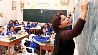 CCL: Urge la restitución de docentes tutores en los colegios