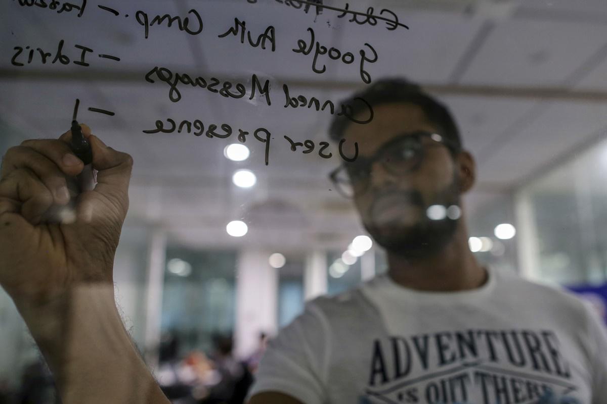 El 38% de startups encuestadas no reciben ayuda y no esperan recibirla a través de medidas de políticas de alivio relacionadas con la crisis. (Foto: Bloomberg)