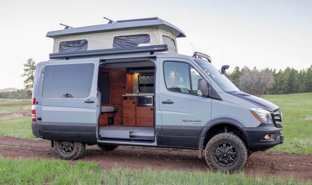 “Importamos la Eurovan por más de una década, pero con el costo del vehículo y los volúmenes limitados, no estábamos haciendo negocio”, dijo Mark Gilles, portavoz de VW. El último año en que VW vendió el clásico autobús fue 1993.