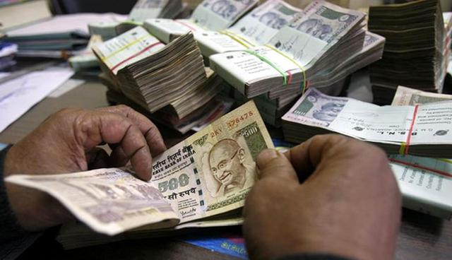 FOTO 10 | India recibió los mayores ingresos por remesas en el 2017 con US$ 69,000 millones. (Foto: rediff)