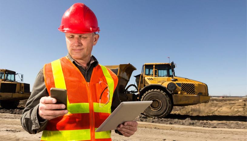 El app Petrax ON ayuda a constructoras y mineras a tomar buenas decisiones al invertir en maquinaria.