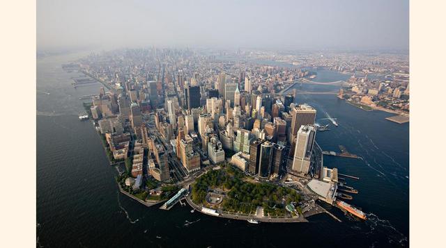 Nueva York es la ciudad más poblada de Estados Unidos con más de 8.2 millones de personas.  Tiene una de las economías más altamente desarrolladas e integradas del mundo, cuenta con 200,000 empresas. (Foto: El Viajante)