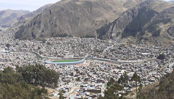 Los alcaldes de Huancavelica, un departamento en los Andes peruanos, han trabajado con funcionarios de salud y escuelas para establecer un rastreo de contactos basado en la comunidad.
