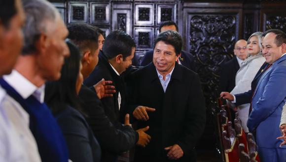 Pedro Castillo se reunió con autoridades electas de Ayacucho. Foto Presidencia.