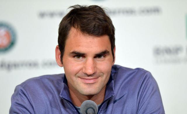 Suiza sumó el primer punto en el torneo tras derrotar por un contundente 3-0 a Gran Bretaña, después de que Belinda Bencic superase a Heather Watson en el individual femenino y Federer y Bencic derrotasen a la pareja británica. (Foto: AFP)