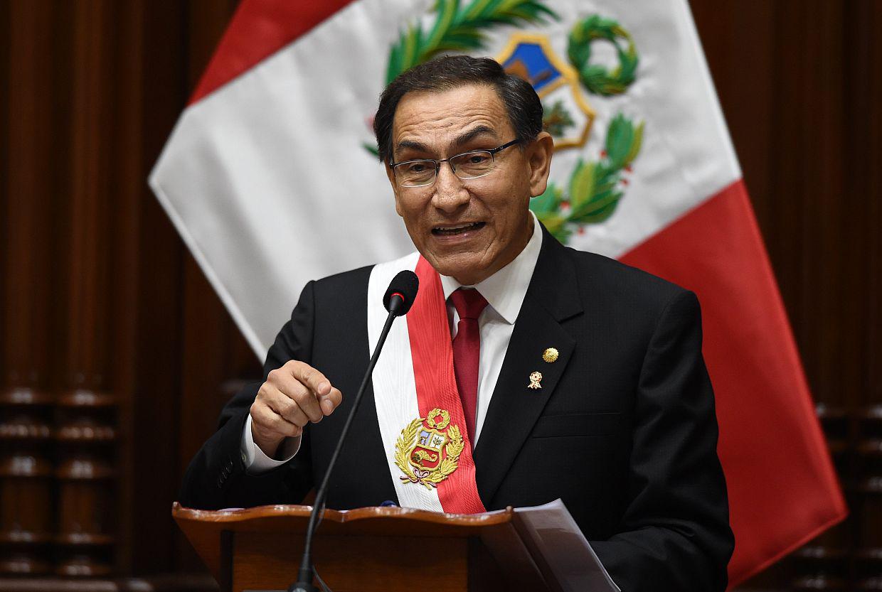 El presidente Martín Vizcarra respondió a las críticas a los proyectos de ley presentados por el Ejecutivo para convocar a un referéndum. (Foto: USI)