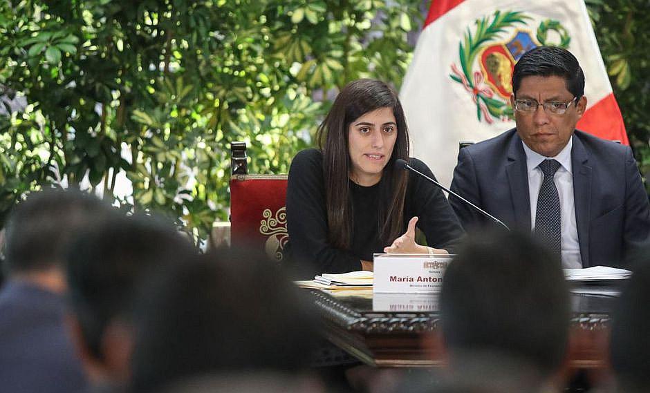 María Antonieta Alva, ministra de Economía