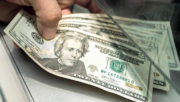 El dólar se vendía a S/3.380 en las casas de cambio este jueves. (Foto: El Comercio)