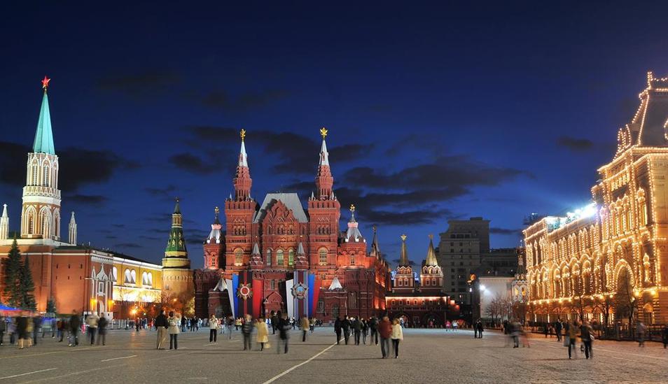 Foto 6 | Puesto 6: Moscú, Rusia. No es una ciudad fácil para pasear; pero su historia es fabulosa. La proximidad del Mundial de Fútbol en Rusia ha aumentado el interés por esta ciudad llena de símbolos e iconos artísticos como la Plaza Roja o el Kremlin. (Foto:Gtres)