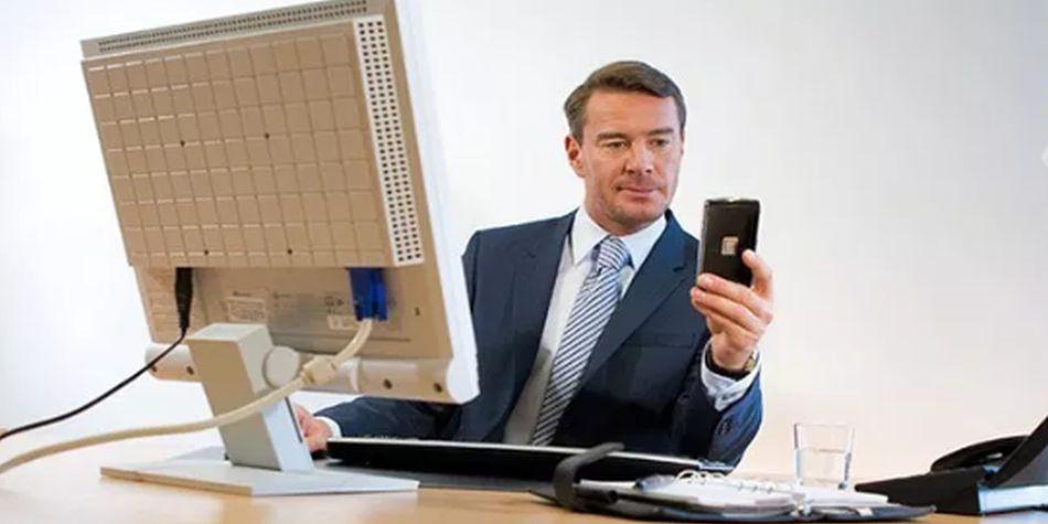 ¿Por qué algunos empleados están mentalmente ausentes? ¿Cómo evita que esto se vuelva costumbre y posteriormente un problema en la empresa? (Foto: MorgueFile)