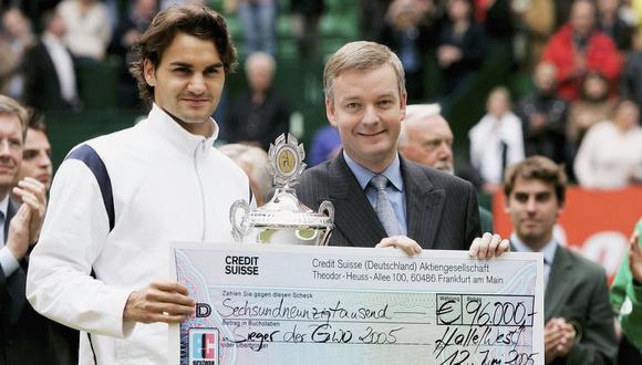 Roger Federer pasó de ganar premios en metálico patrocinados por Credit Suisse a ser su figura de marketing.