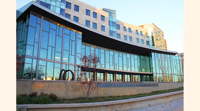 <b>MIT: Sloan (EE.UU.).</b> El MBA de la escuela de Massachusetts también mantiene la octava posición del año pasado. El 99% de sus alumnos consigue trabajo en tres meses, según el MBA, con un salario anual de US$ 157,360. (Foto: Wikipedia)