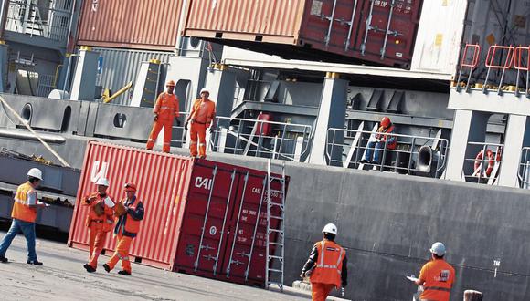 Desde diciembre 2022, los bloqueos de vías terrestres han afectado los flujos de comercio exterior de bienes porque contribuyen al diferimiento de embarques. (Foto: Carolina Urra)