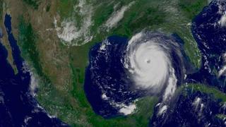 AccuWeather prevé menos huracanes para el Atlántico en 2017 y tres podrían ser grandes