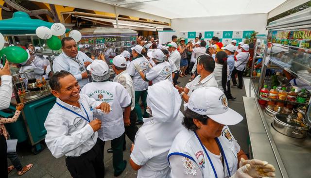 El Día del Emoliente, Quinua, Maca, Kiwicha y demás Bebidas Naturales Tradicionales se celebra el 20 de febrero en todo el país. (Difusión)