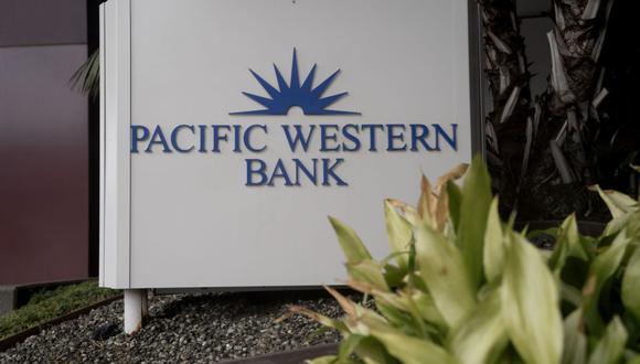 A Pacific Western Bank branch in Los Angeles, California, US, on Friday, March 10, 2023. First Republic Bank and PacWest Bancorp both plunged Friday as the upheaval at SVB Financial Group spread to other lenders. Photographer: Eric Thayer/Bloomberg