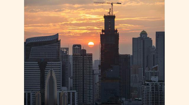 Bangkok. La capital de Tailandia ha escalado 11 lugares desde el 2010, a pesar de que ha recibido un duro golpe durante la reciente inestabilidad política de Tailandia. (Foto: Reuters)