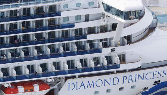 Más de 3,500 pasajeros se encuentran aislados en la bahía de Yokohama (Tokio)  en el crucero Diamond Princess. (AP)